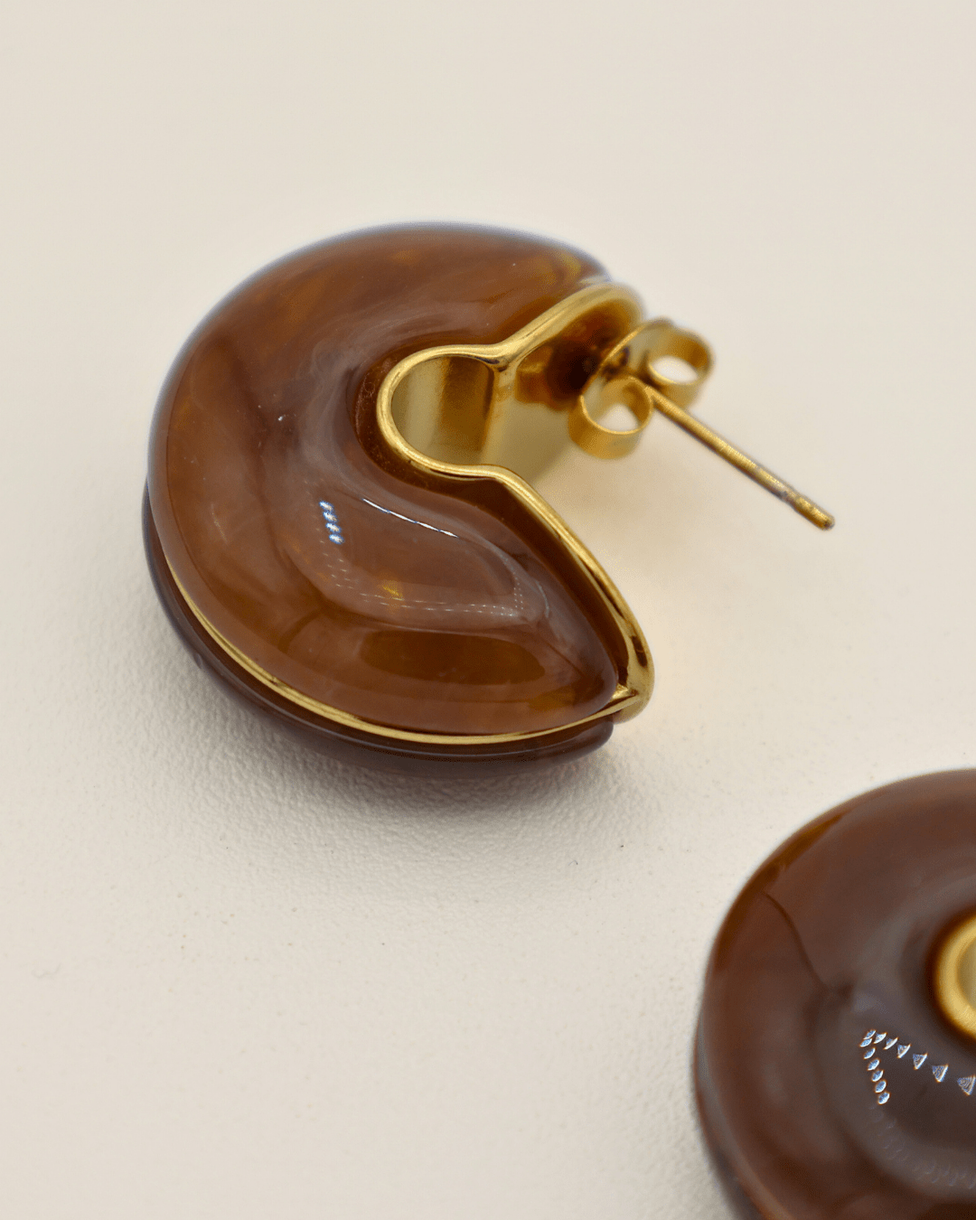 Caramel Flow Resin Hoops - SMOLL republic