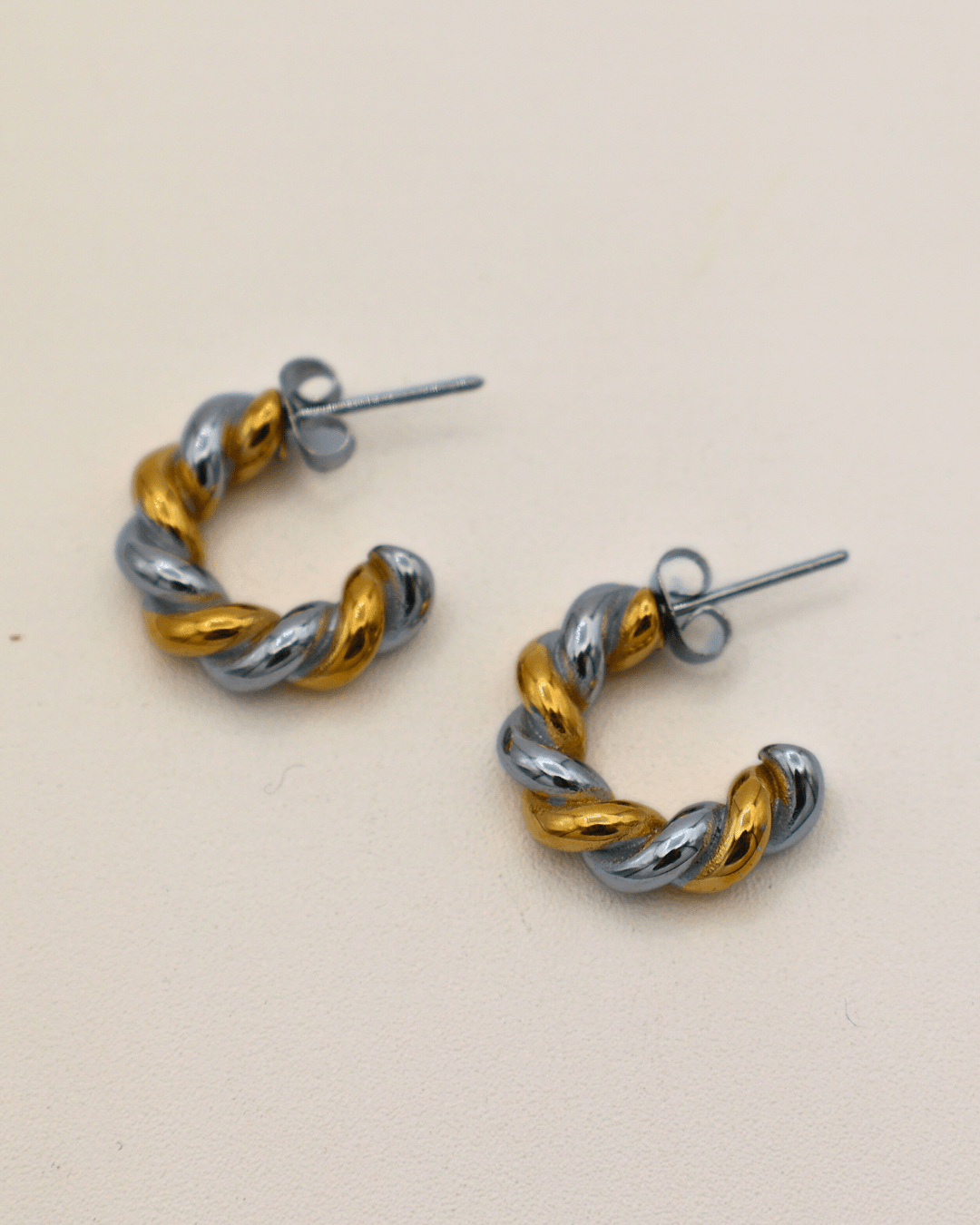 Duo Metal Twist Hoops - SMOLL republic