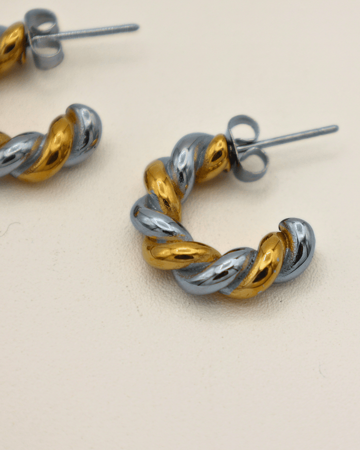 Duo Metal Twist Hoops - SMOLL republic