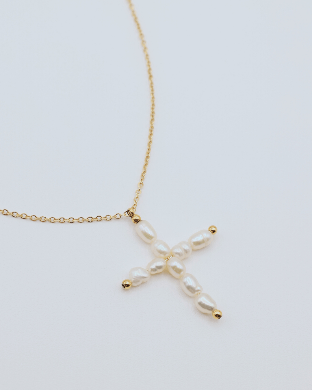 Serene Cross Necklace - SMOLL republic